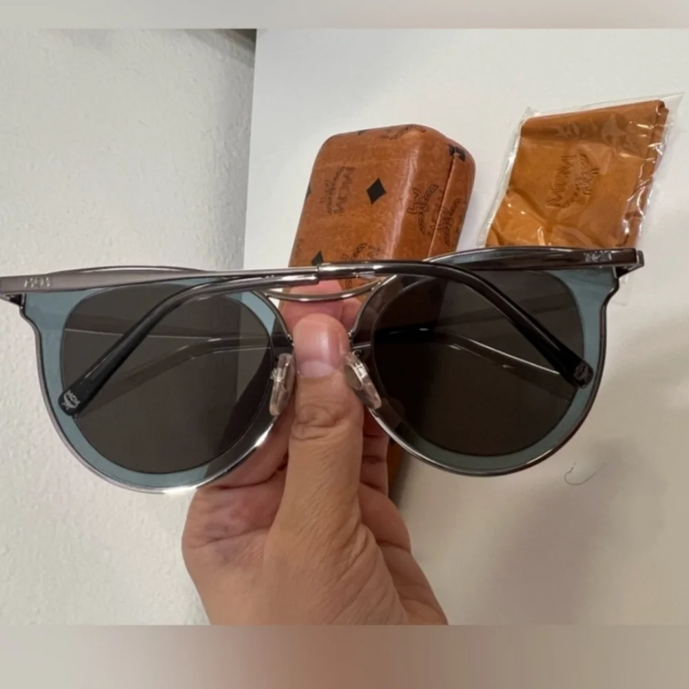 🖤▪️ MCM▪️cat Eye Shaped  SUNGLASSES ✨️🖤